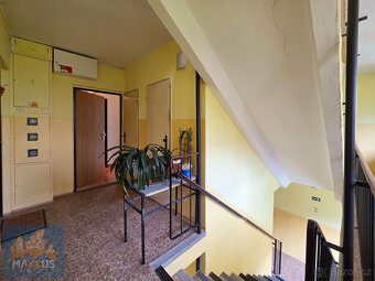 Pronájem světlého bytu 1+kk, 26,5 m², Vodárenská ulice, Klad - 10