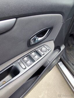 RENAULT MEGANE SCENIC - 10