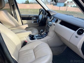 LAND ROVER DISCOVERY IV 3,0 SDV6 HSE 1.MAJITEL ČR - 10