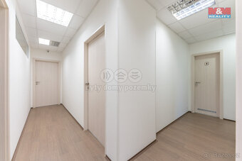 Pronájem obchodního prostoru 168 m², Praha 6, ul. Bělohorská - 10