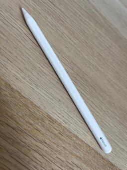 Apple iPad Pro 11 (2020) 128 GB + Pencil 2. gen - 10