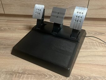 Thrustmaster T300 RS GT Edition + Řadící páka TH8A Shifter - 10