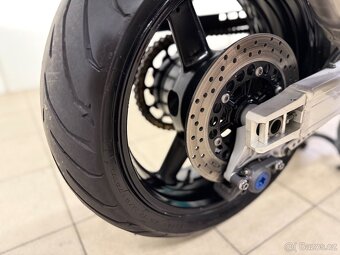 YAMAHA FZS 1000 FAZER - 10