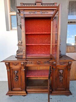 Starožitný francouzský příborník 1900 - 10