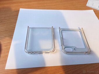 Prodám, vyměním mobilní telefon Zn. Samsung Galaxy Z Flip 5 - 10