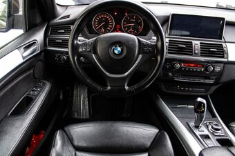 BMW X5 xDrive40d PO ROZVODOCH - 10