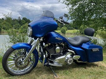 Harley-Davidson FLHTCUI Ultra Classic Electra Glide - 10