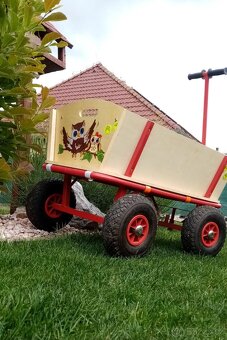 Dřevěný vozík se stříškou - 10