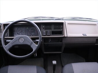 Škoda Favorit 1,3 135 L 43kW CZ 2.Majitel (1990) - 10