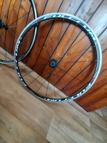 Silniční zapletená kola 2ks fulcrum - 10