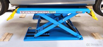 Mobilní nůžkový zvedák,zdvih 3000kg/1m ZÁRUKA - 10