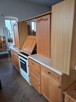 Kuchyňska linka v masivu - 10