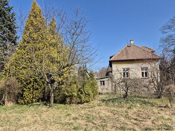 Rodinný dům ve Vesci v Liberci s krásným pozemkem - 10
