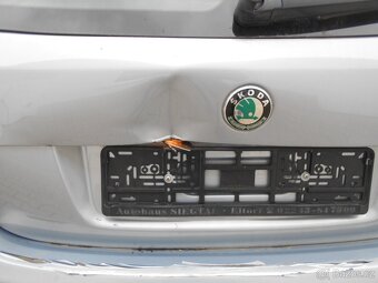 ŠKODA FABIA 2 1.4 16V 63 KW R.2012 SERVISNÍ KNÍŽKA - 10