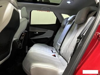 PEUGEOT 3008 II BLUEHDI 130 S&S ALLURE EAT8 09/2019 - 10
