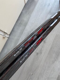 Opravená hokejka CCM Jetspeed FT5 P28 85flex ZÁRUKA - 10