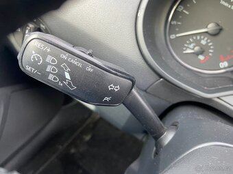 Škoda Octavia 1.6 TDi DSG Navigace, Tempomat - 10