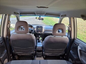 Toyota Rav4 2.0 VVT-i 4x4 - 10