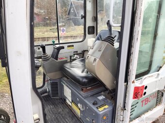 BAGR Takeuchi TB014 + rychloupínák + 2 lžíce - 10