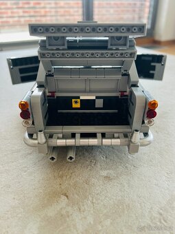 Prodám Lego Creator 10262 Bondův Aston Martin DB5 - 10