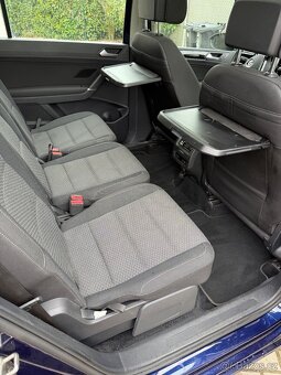 VW Touran 2017 1.6tdi 85kw Webasto Panorama 7míst Tažné - 10
