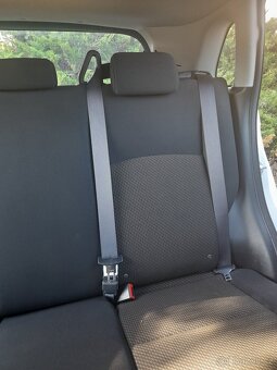 Mitsubishi ASX 1.6 benzín, 86 kW - 10