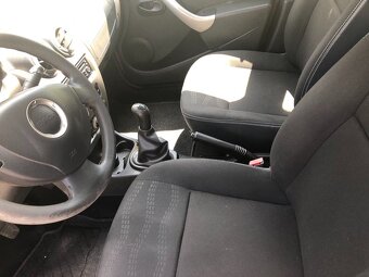 Dacia Sandero Stepway - 10