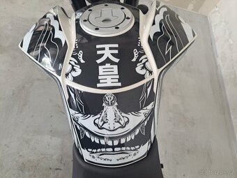 KTM 125 Duke ABS - 10