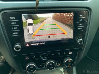 ŠKODA OCTAVIA 2.0TDI 110kw DSG - 10