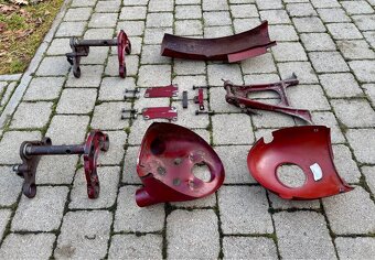 Jawa ČZ 250 350 kyvacka - dily - 10