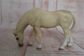 Figurky koní Schleich XI - 10