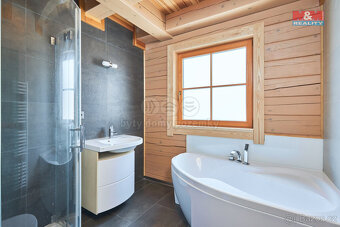 Prodej penzionu, 216 m², Nové Hrady, ul. Vilová čtvrť - 10