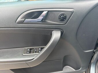 Škoda Yeti 1.4 Tsi 90kw Adventure r.v.2015, Serviska - 10