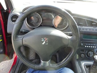 Peugeot 5008 1.6i r.v.2010 (115 kw) stk:4/2027 Koupeno ČR - 10