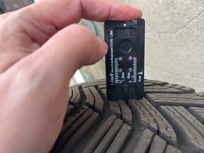 Zimní kola 205/60/R16 - pneu Michelin - 10