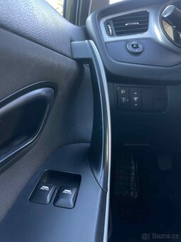 Kia Cee´d 1.4 CVVT LX/Silver - 10