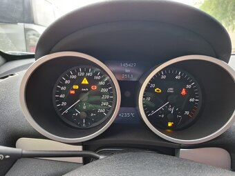 Mercedes Benz Slk 350 manuál - 10
