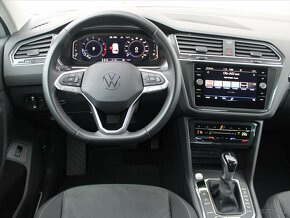Volkswagen Tiguan 2,0 TSi 4x4 DSG IQ.Light Tov.Záruka ČR 1.m - 10