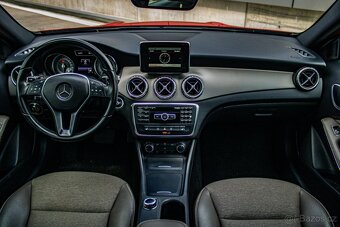 Mercedes-Benz GLA 200 d A/T - ZÁRUKA 1 rok / 20 000km - 10