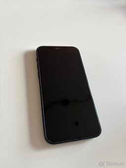 Apple iPhone 12 64GB modrý - 10