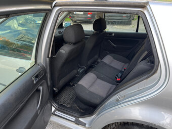 VOLKSWAGEN GOLF 1,6 i 77 Kw - 10