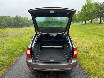 ŠKODA SUPERB II 2.0 TDI COMBI/125 kW/ZÁRUKA/JARNÍ SLEVA - 10
