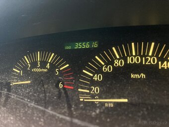 Toyota Previa D4D, 7 míst - 10