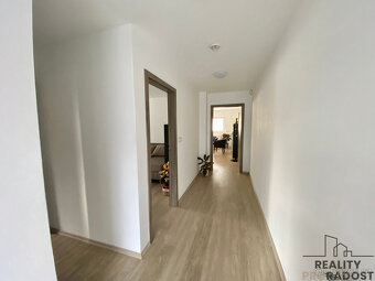 Pronájem kancelářských prostor s parkováním, Olomouc, Holice - 10