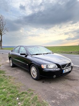Volvo S60 2.5T AWD, 154 kW, automat, facelift – ČR - 10