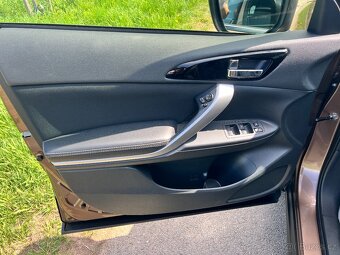 ► MITSUBISHI ECLIPSE CROSS 1.5T-MIVEC 120KW CLEARTEC TAŽNÉ - 10