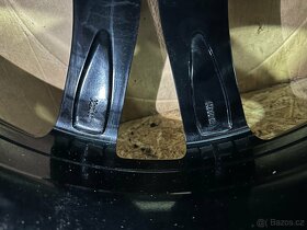 ORIG.VW PASSAT B8 R-line R19 235/40/19.Ako nove - 10