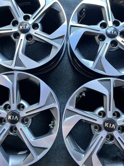 5x114,3 R16 Originál Alu Kia XCeed - TOP STAV - 10