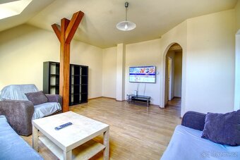 Byt 3+1, 92 m2/balkon, Hradec Králové – centrum. - 10