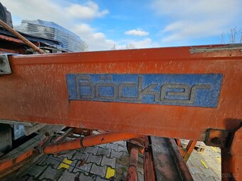 Stavební teleskopický žebřík Böcker - 10